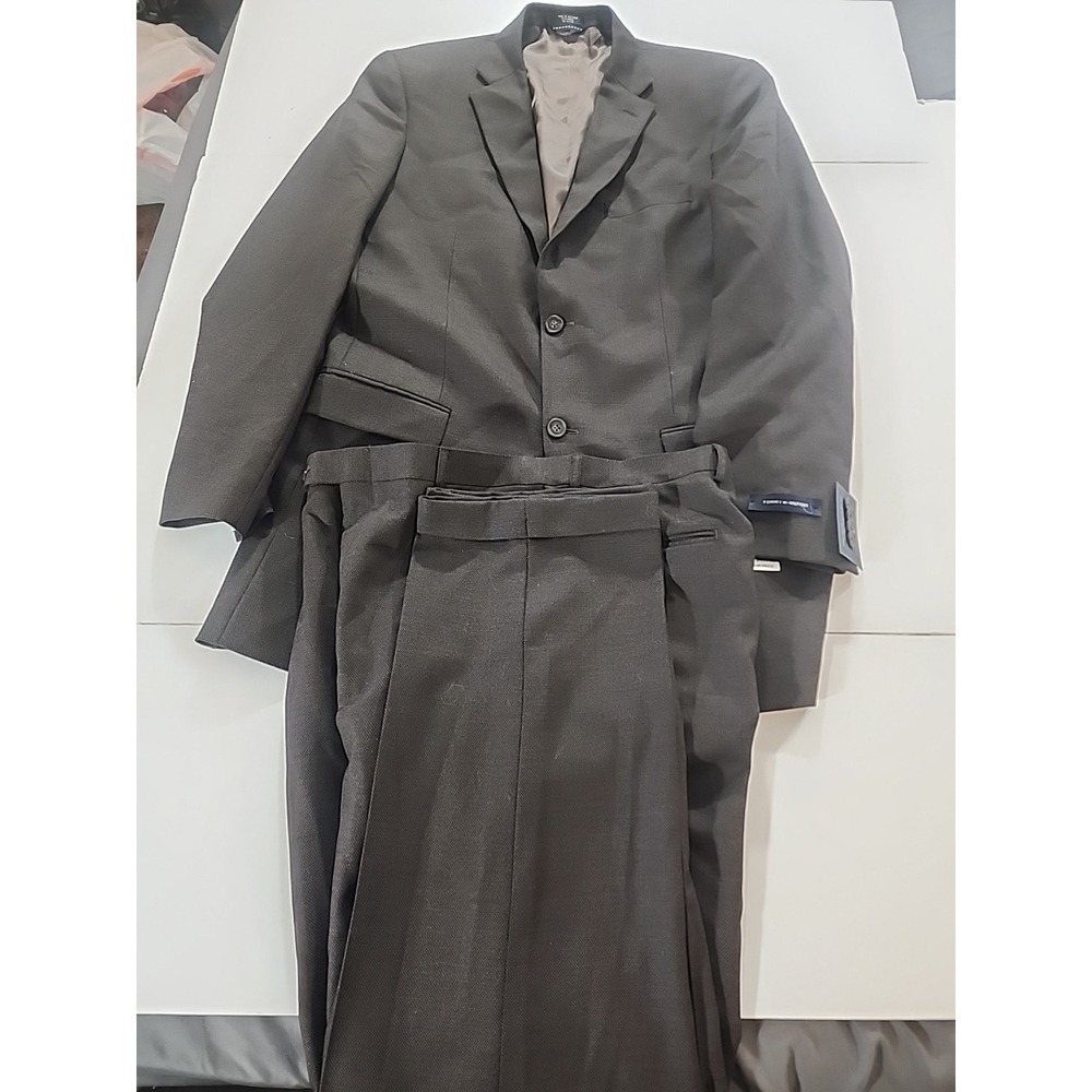 Tommy Hilfiger Lowry Suit Mens 42XL W35.5 Brown 100% Worsted Wool 2-Piece NWT